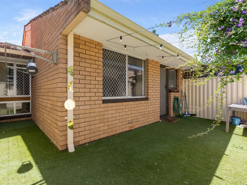 Property for sale in Scarborough : West Coast Real Estate