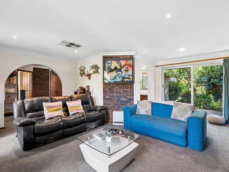 Property for sale in Duncraig : Passmore Real Estate