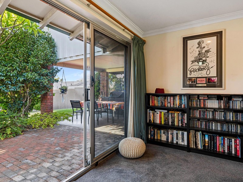 Property for sale in Duncraig : Passmore Real Estate