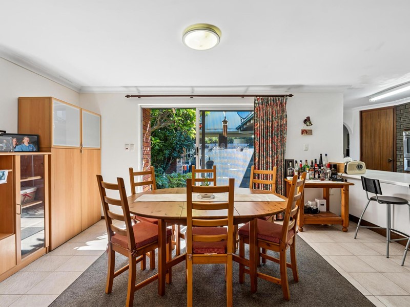 Property for sale in Duncraig : Passmore Real Estate