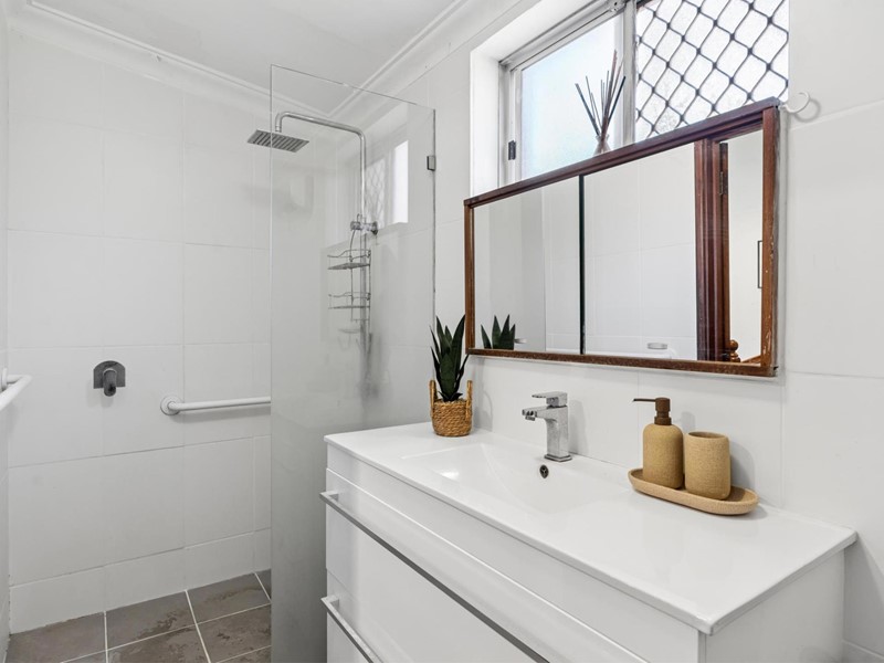 Property for sale in Duncraig : Passmore Real Estate