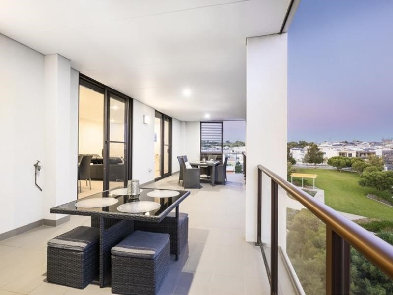 Property for rent in North Coogee