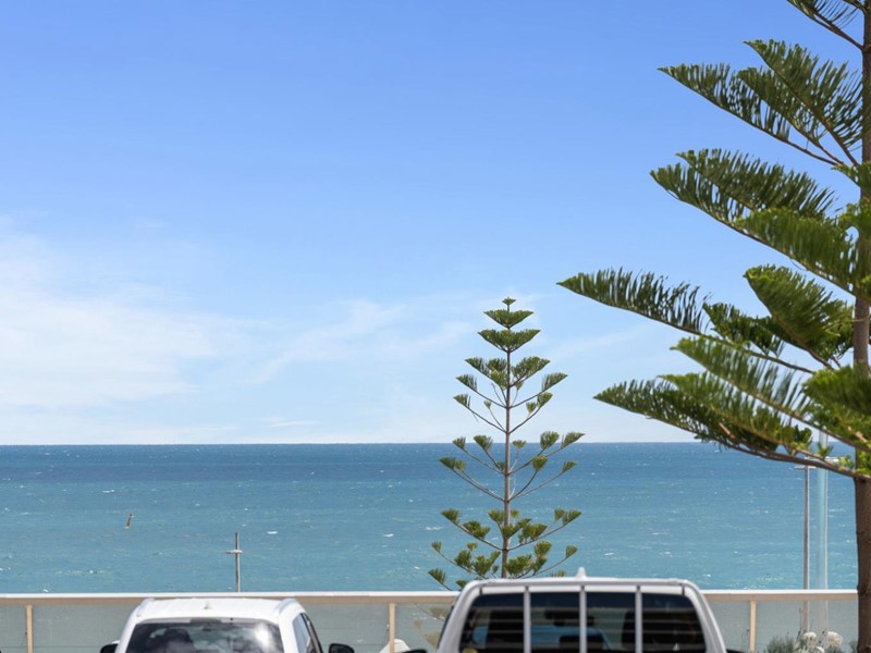 Property for sale in Scarborough : West Coast Real Estate