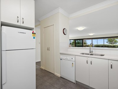 Property for sale in Scarborough : West Coast Real Estate