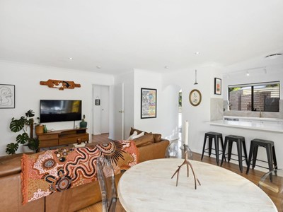 Property for sale in 
                                Scarborough : West Coast Real Estate