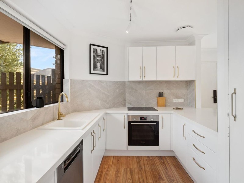 Property for sale in Scarborough : West Coast Real Estate
