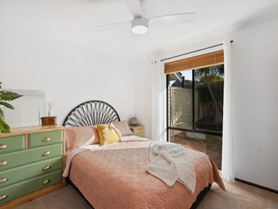 Property for sale in Scarborough : West Coast Real Estate