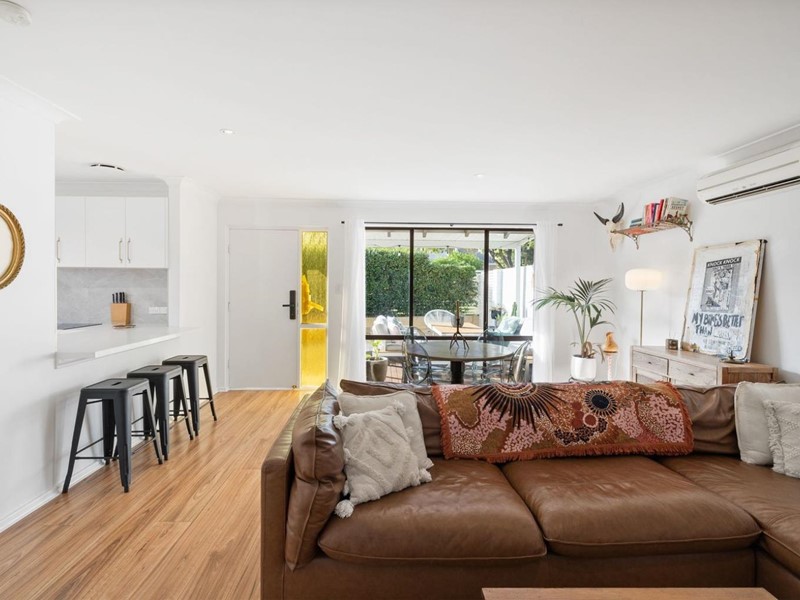 Property for sale in Scarborough : West Coast Real Estate