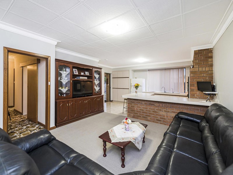Property for sale in Dianella : Passmore Real Estate