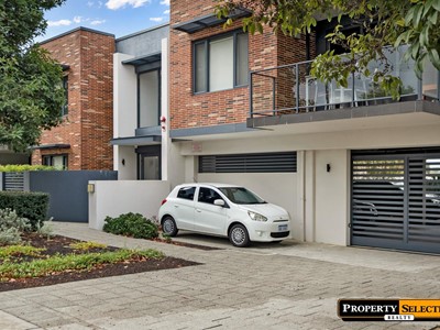 Property for sale in Bayswater