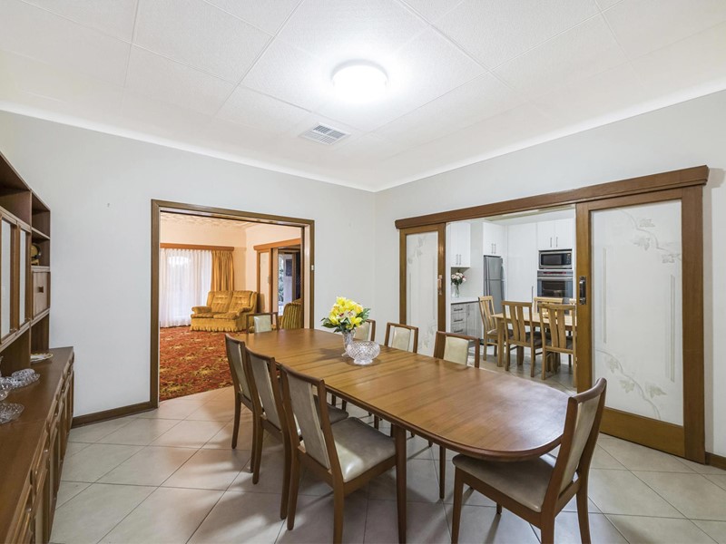 Property for sale in Morley : Passmore Real Estate