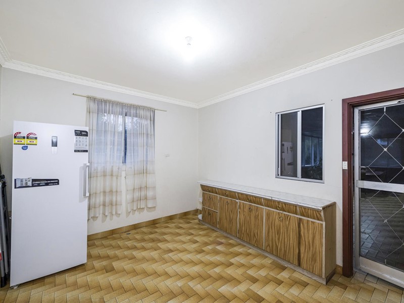 Property for sale in Morley : Passmore Real Estate