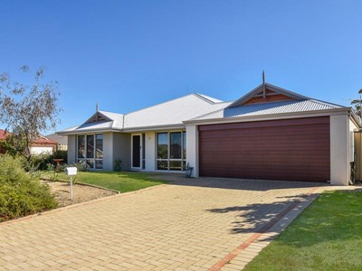 Property for sale in Tapping : Scope Realty