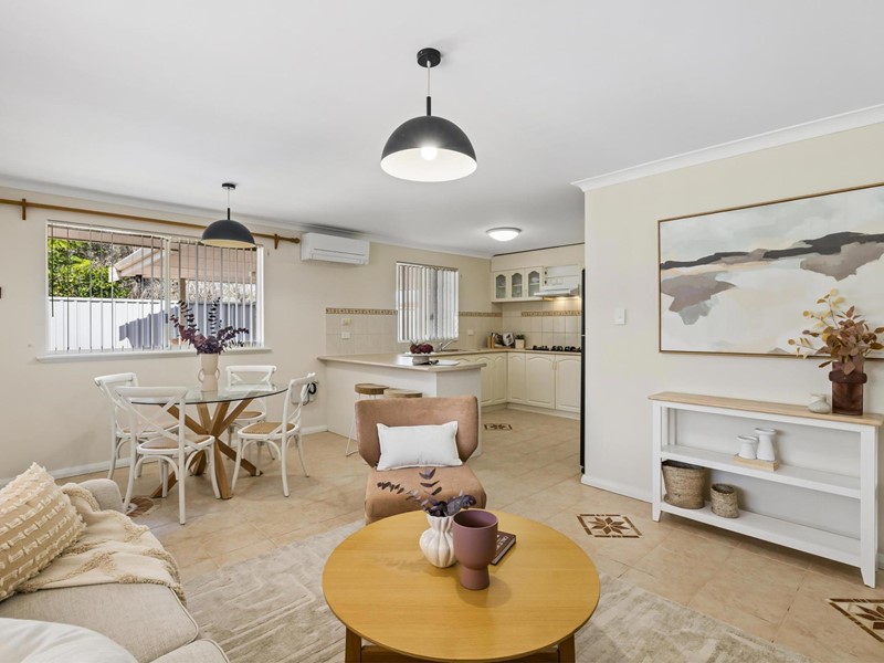 Property for sale in Belmont : Passmore Real Estate