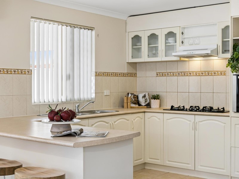 Property for sale in Belmont : Passmore Real Estate