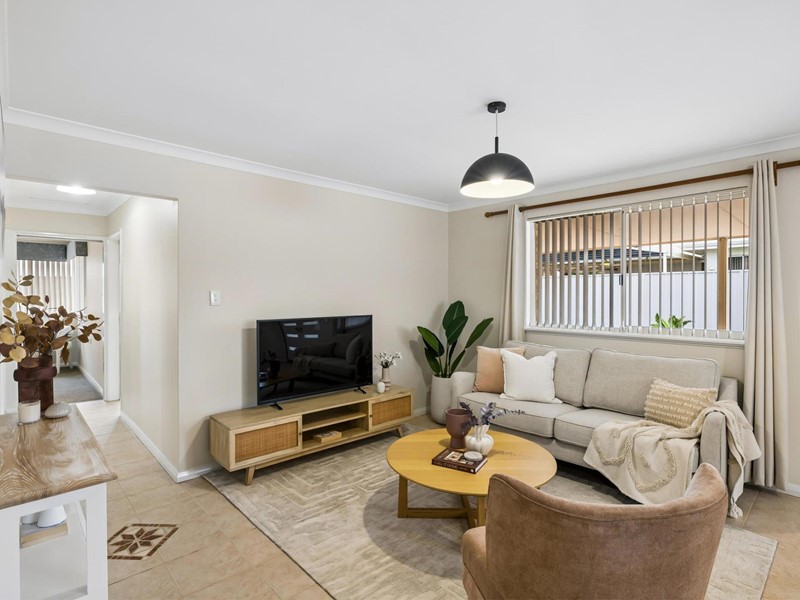 Property for sale in Belmont : Passmore Real Estate