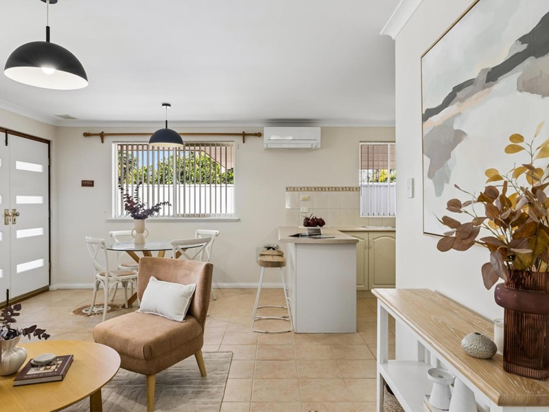 Property for sale in Belmont : Passmore Real Estate