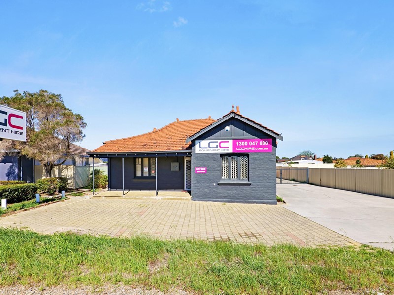 Property For Lease in Redcliffe