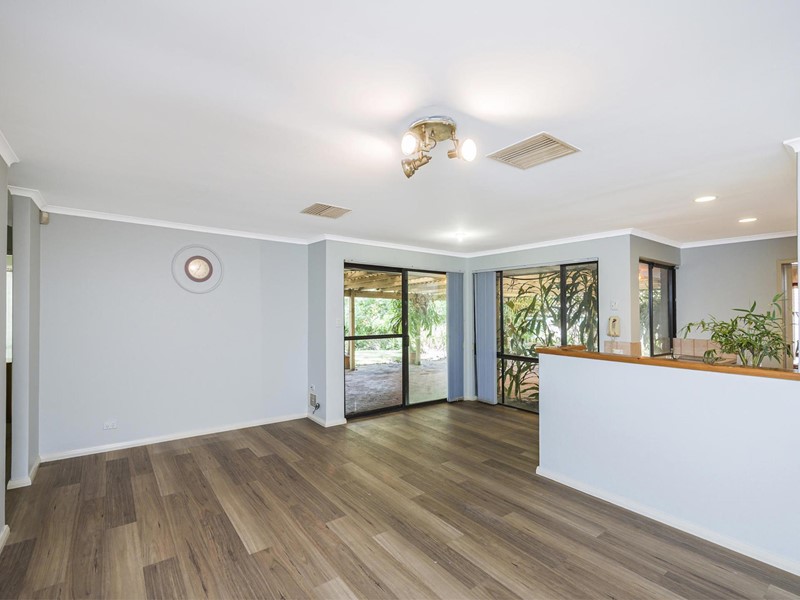 Property for sale in Ballajura : Passmore Real Estate