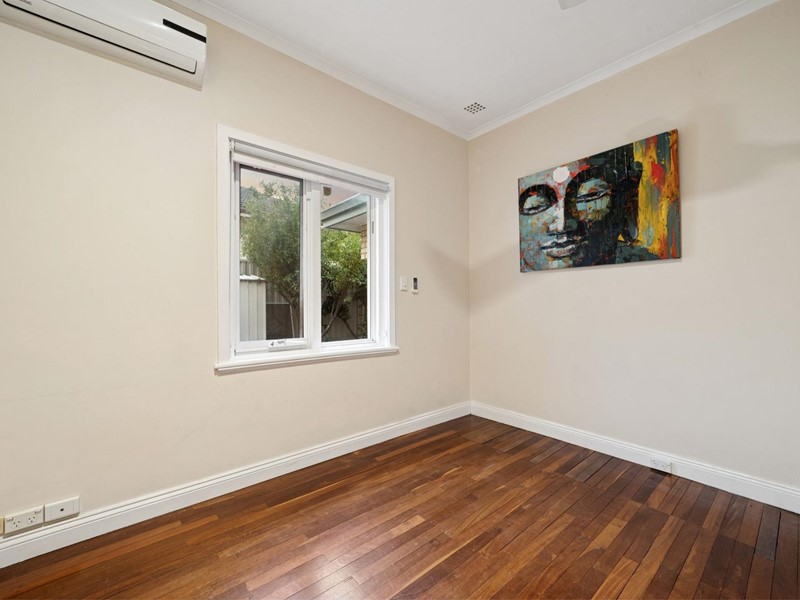 Property for sale in Attadale : Jacky Ladbrook Real Estate