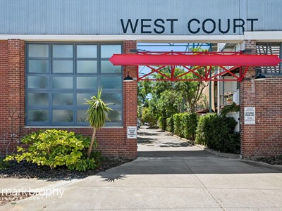 Property for sale in Fremantle : Mark Brophy Estate Agent