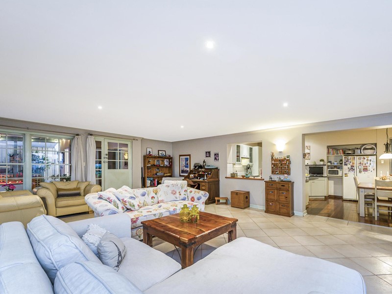 Property for sale in Dianella : Passmore Real Estate