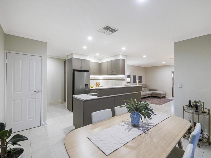 Property for sale in Nollamara : Passmore Real Estate