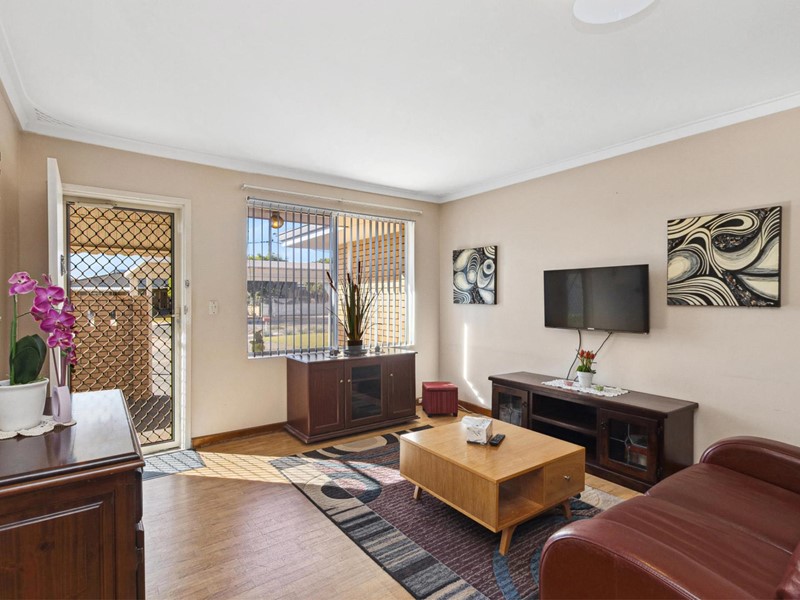 Property for sale in Morley : Passmore Real Estate