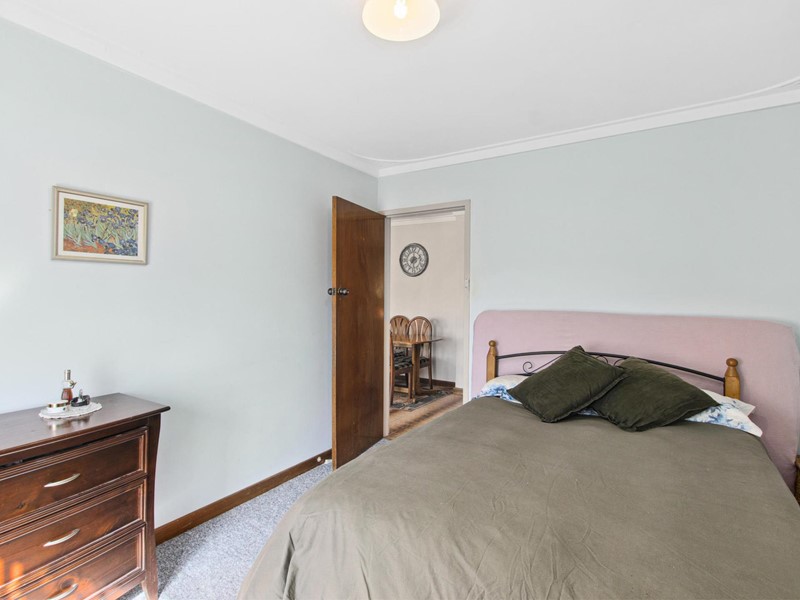 Property for sale in Morley : Passmore Real Estate