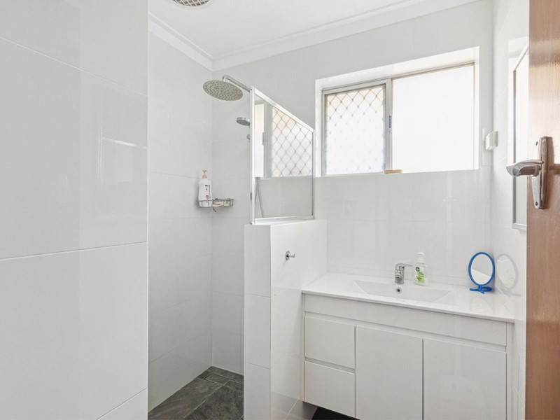 Property for sale in Morley : Passmore Real Estate
