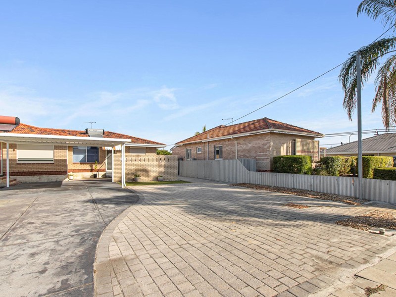 Property for sale in Morley : Passmore Real Estate