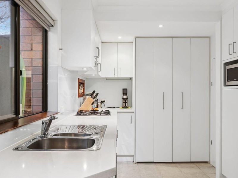 Property for sale in Wembley : West Coast Real Estate