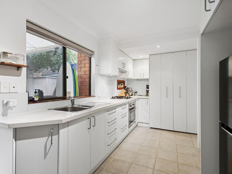 Property for sale in Wembley : West Coast Real Estate