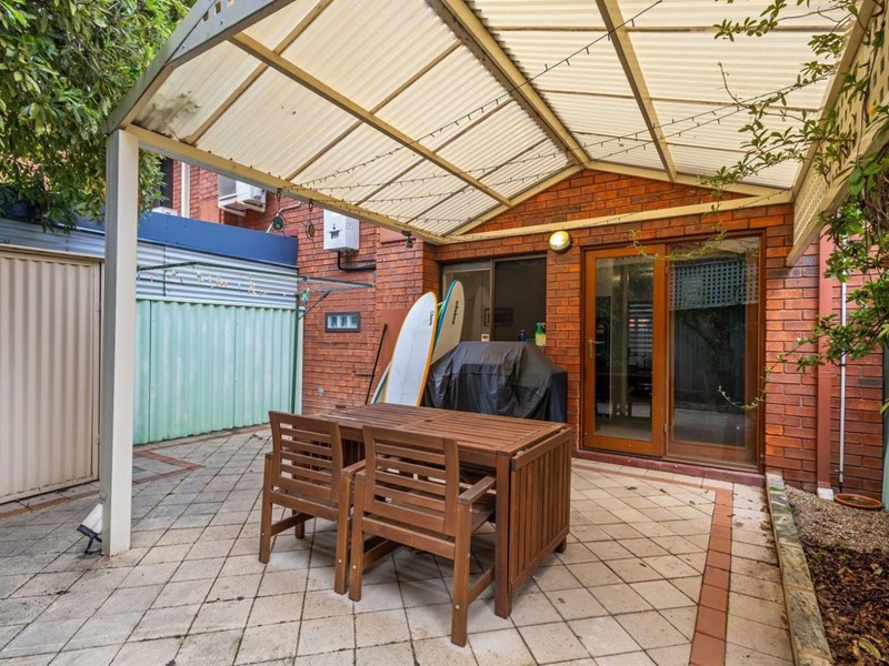 Property for sale in Wembley : West Coast Real Estate