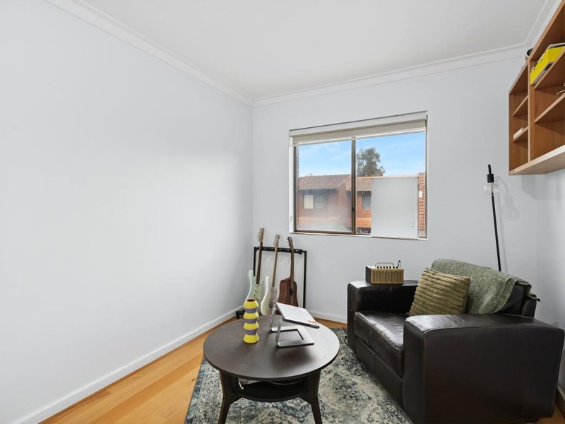 Property for sale in Wembley : West Coast Real Estate