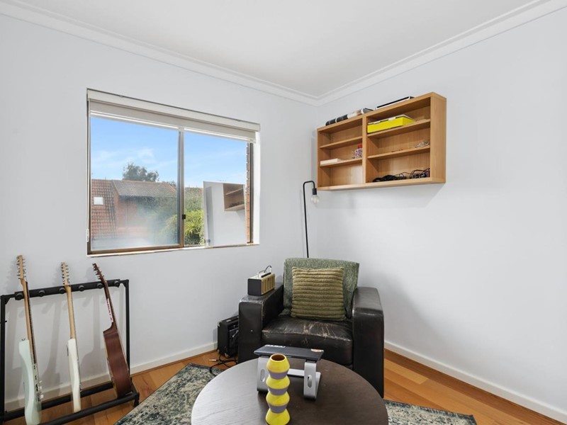 Property for sale in Wembley : West Coast Real Estate