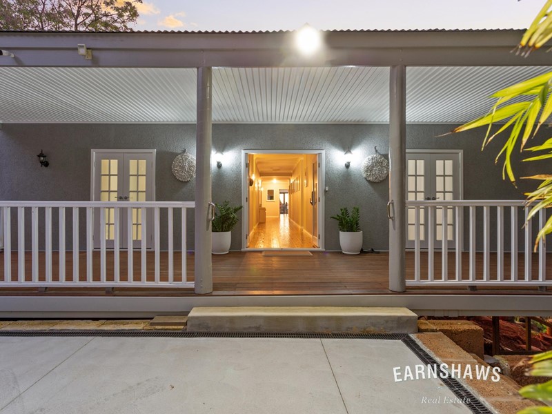 Property for sale in Swan View