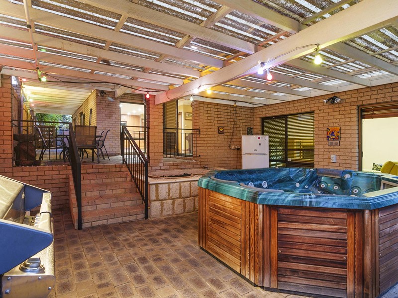 Property for sale in Noranda : Passmore Real Estate