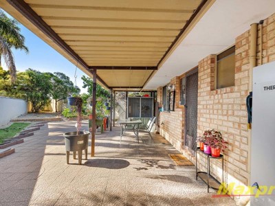 Property for sale in Huntingdale