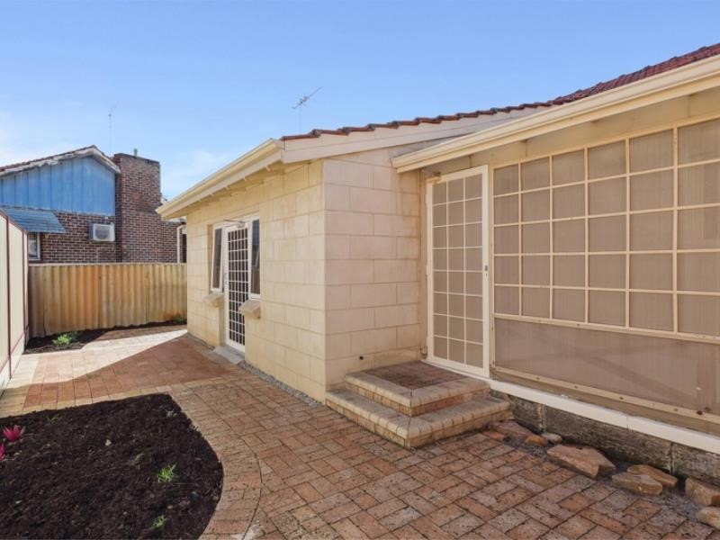 Property for sale in Morley : Passmore Real Estate