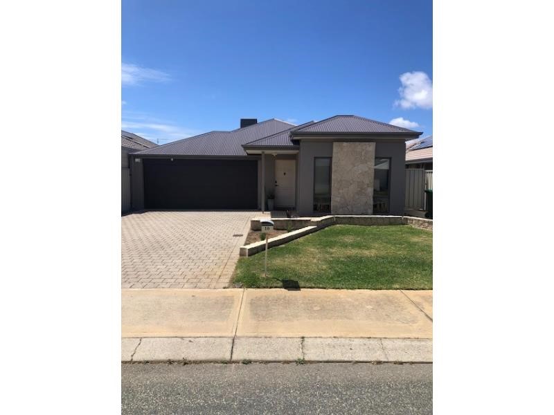 Property for rent in Lake Coogee