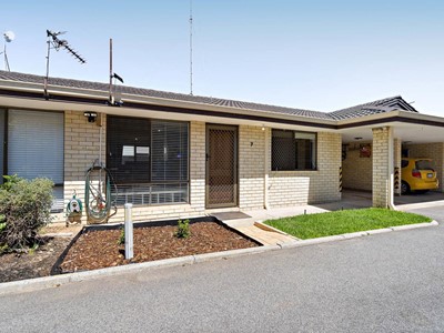 Property for sale in Scarborough : West Coast Real Estate