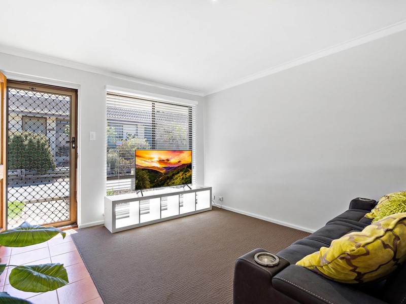 Property for sale in Scarborough : West Coast Real Estate