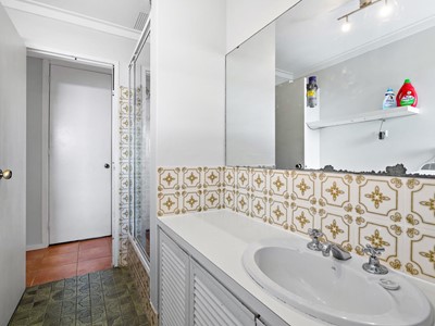 Property for sale in Scarborough : West Coast Real Estate