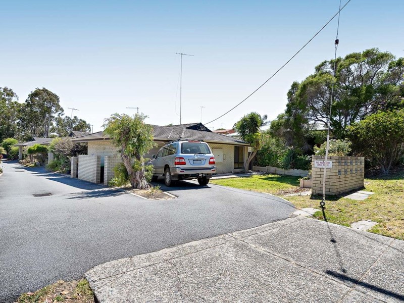Property for sale in Scarborough : West Coast Real Estate
