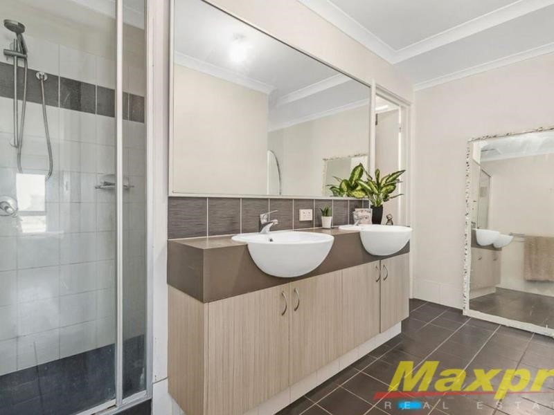 Property for rent in Eglinton