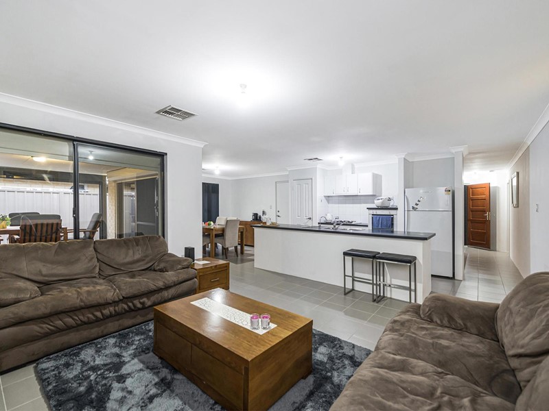 Property for sale in Ellenbrook : Passmore Real Estate