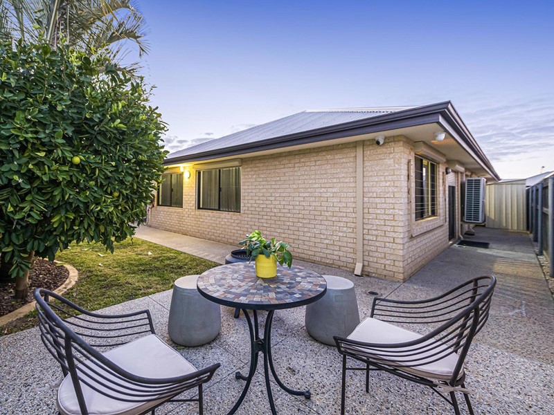 Property for sale in Ellenbrook : Passmore Real Estate