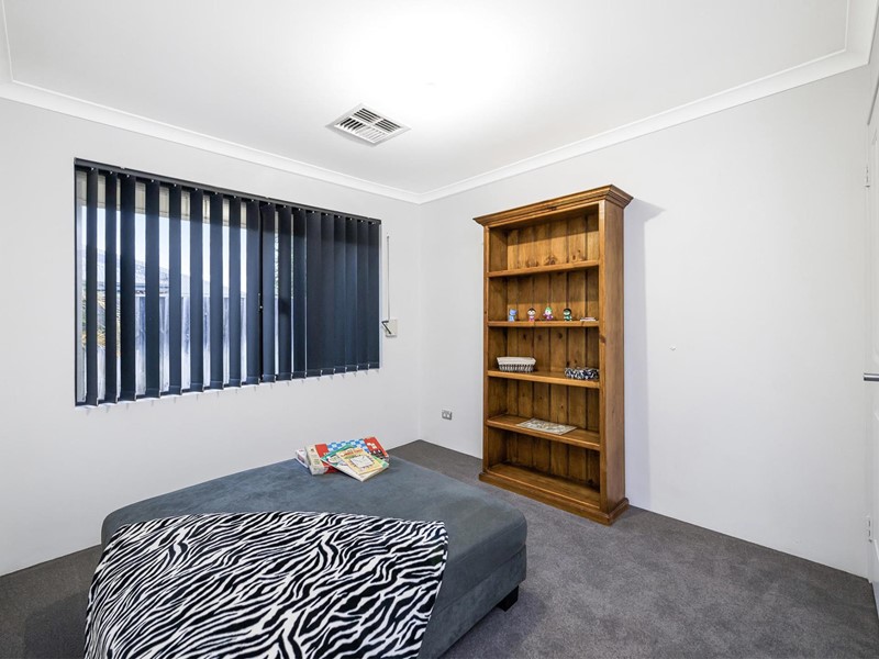 Property for sale in Ellenbrook : Passmore Real Estate