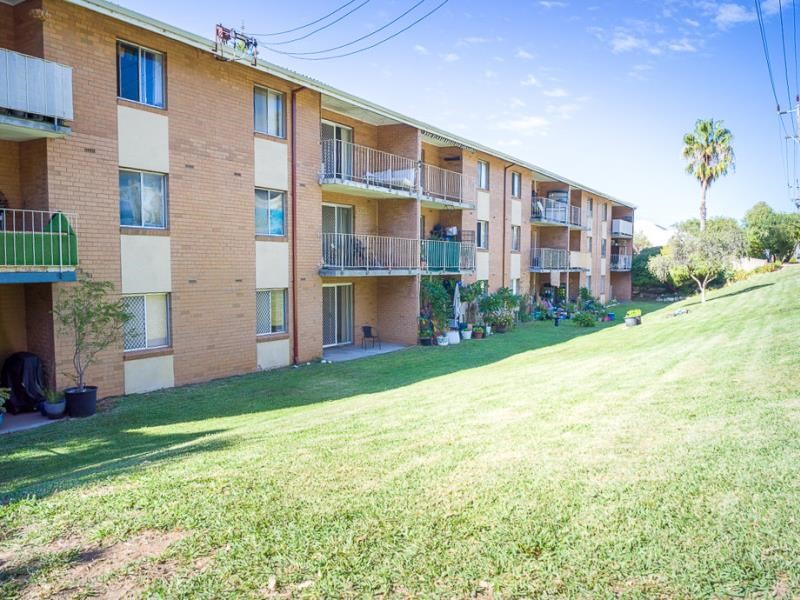 Property for sale in Hamilton Hill : Southside Realty